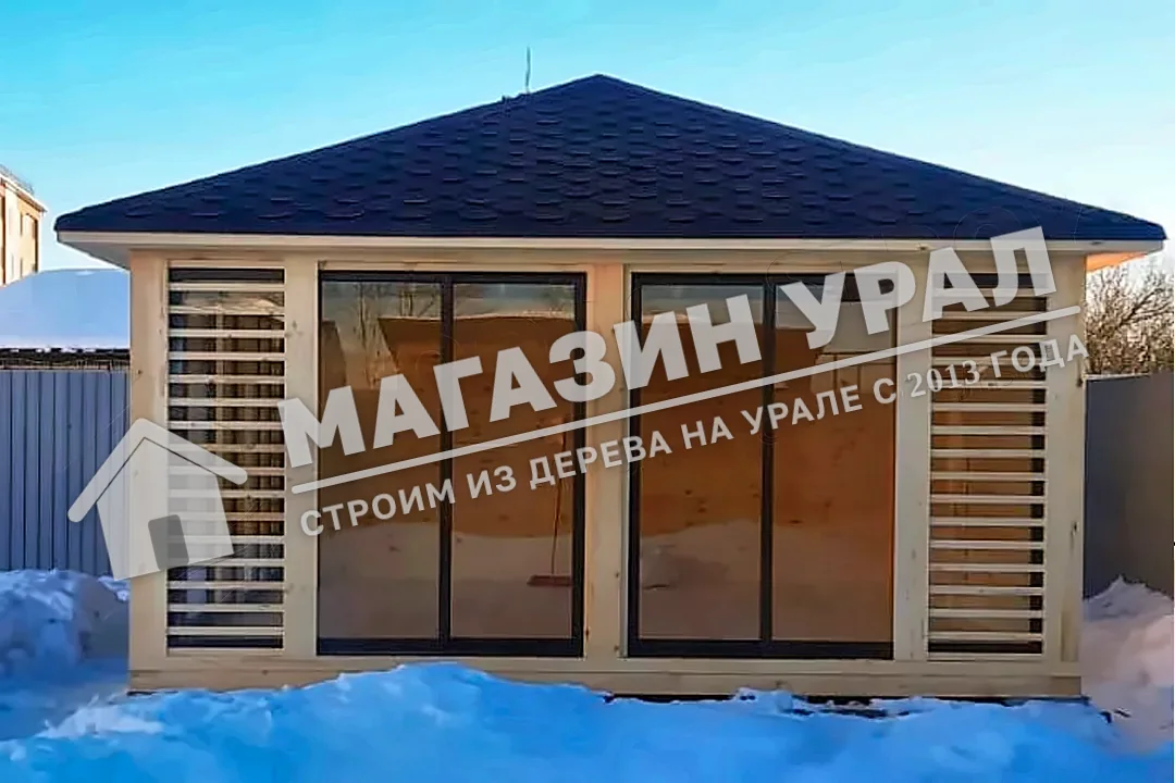 Закрытая беседка с панорамным остеклением «Метелица» — общий вид