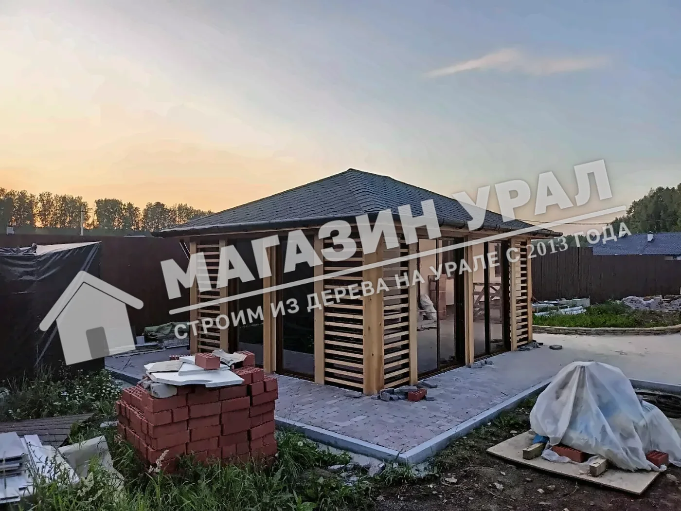 Остеклённая беседка-павильон «Закат» — фото 3