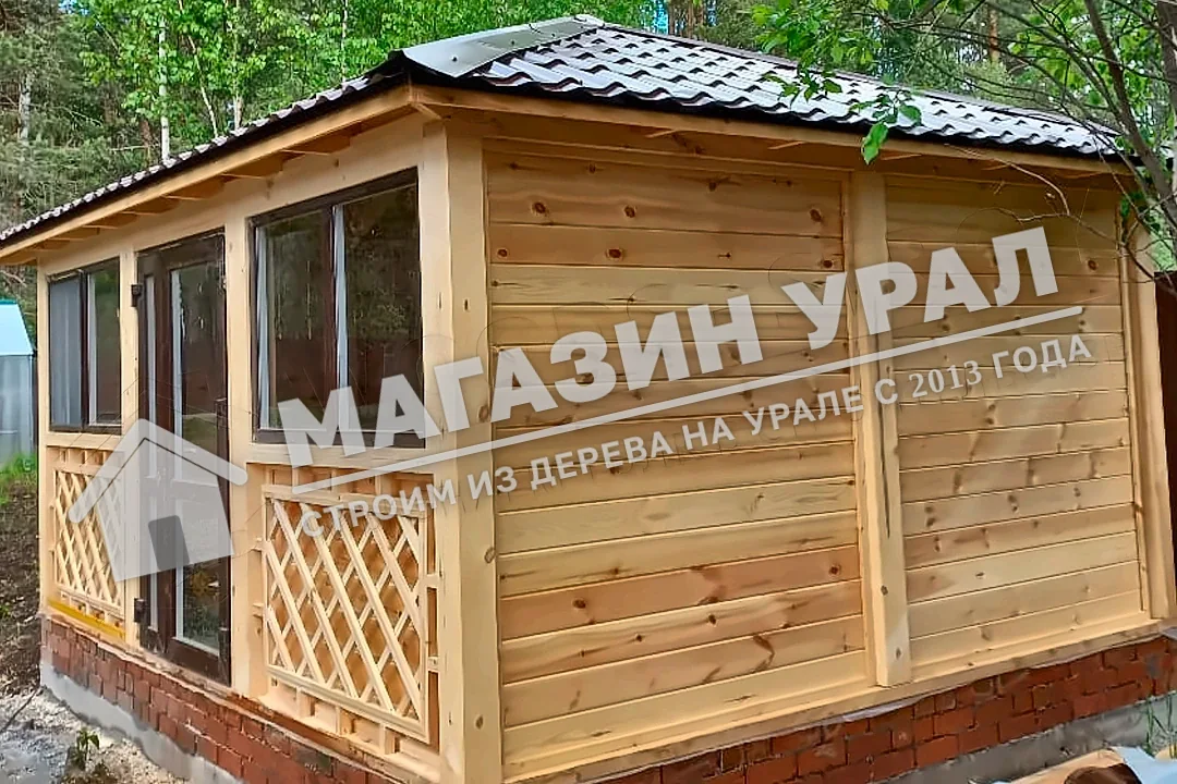 Закрытая беседка на кирпичном цоколе «Теремок» — фото 2