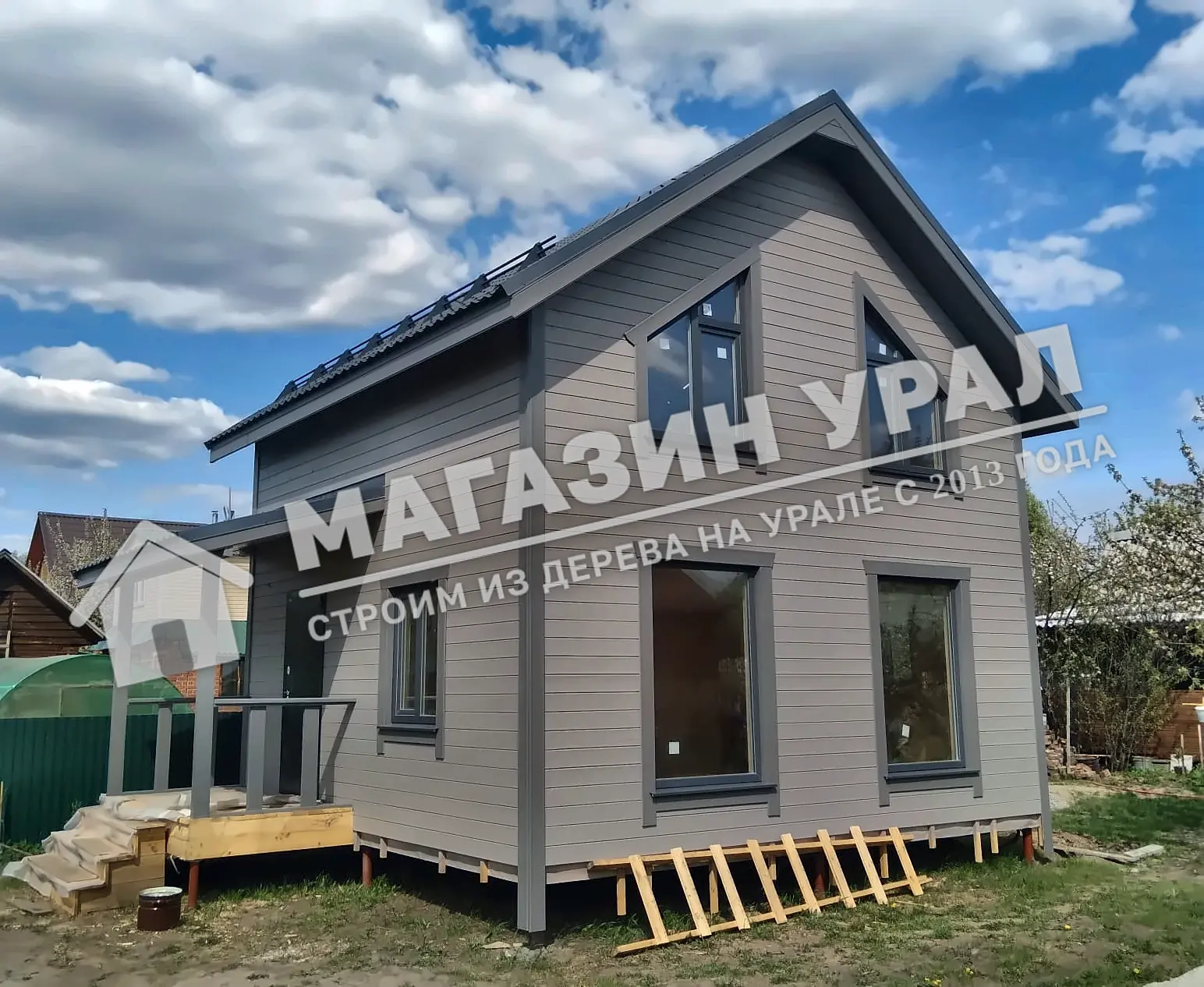Каркасный дом с мансардой «Кварц» — общий вид